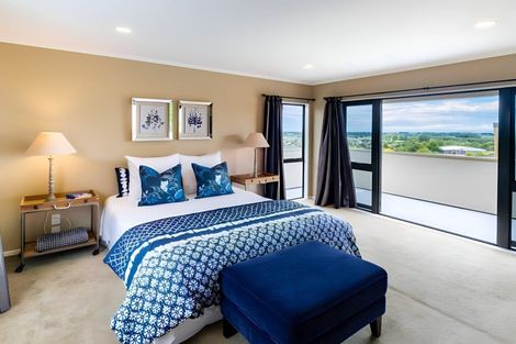 Photo of property in 84 Churchill Drive, Taradale, Napier, 4112