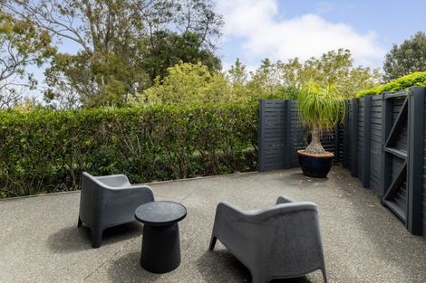 Photo of property in 8 Hikanui Drive, Havelock North, 4130