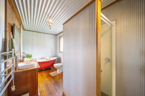 Photo of property in 617 Radnor Road, Midhirst, Stratford, 4394