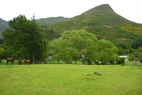 Photo of property in 16 Greig Lane, Canvastown, Havelock, 7178