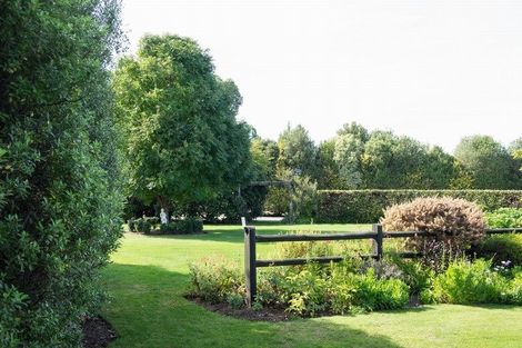 Photo of property in 866 Glasnevin Road, Glasnevin, Amberley, 7483