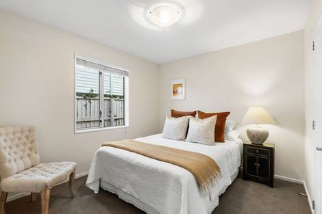 Photo of property in 76 Glandovey Road, Fendalton, Christchurch, 8052