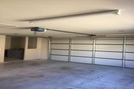 Photo of property in 17 Stafford Rise, Owhata, Rotorua, 3010