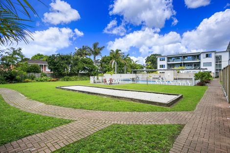 Photo of property in Bay Palms Apartments, 2/30c Bute Road, Browns Bay, Auckland, 0630