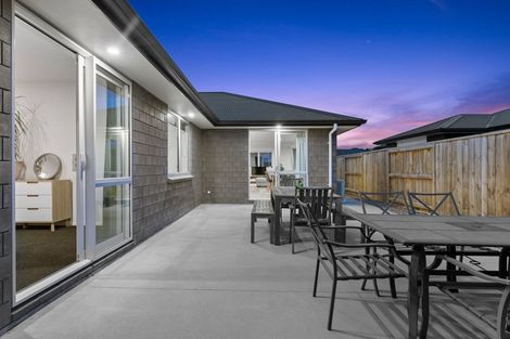 Photo of property in 55 Awataha Crescent, Pyes Pa, Tauranga, 3110