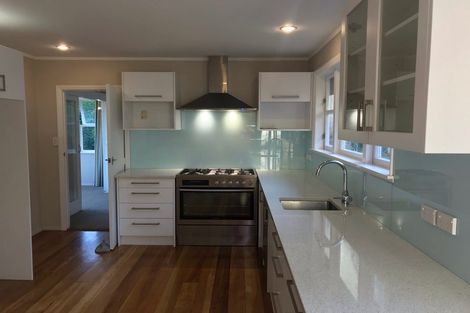 Photo of property in 62 Dowse Drive, Maungaraki, Lower Hutt, 5010