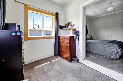 Photo of property in 12 Collins Street, Hawera, 4610