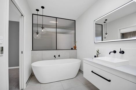 Photo of property in 27 Keene Drive, Bell Block, New Plymouth, 4312