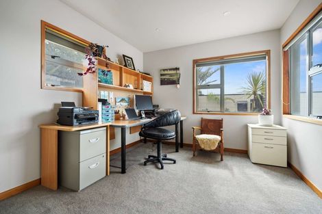 Photo of property in 570a Papamoa Beach Road, Papamoa Beach, Papamoa, 3118