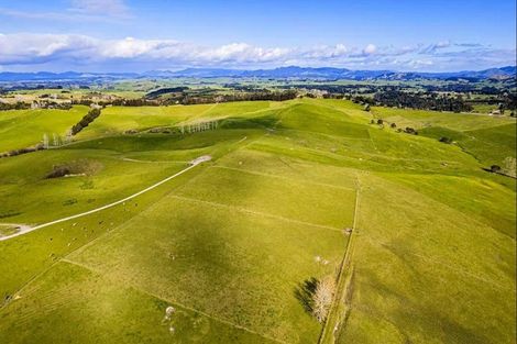 Photo of property in 1065 Pipiwai Road, Ruatangata West, Whangarei, 0176