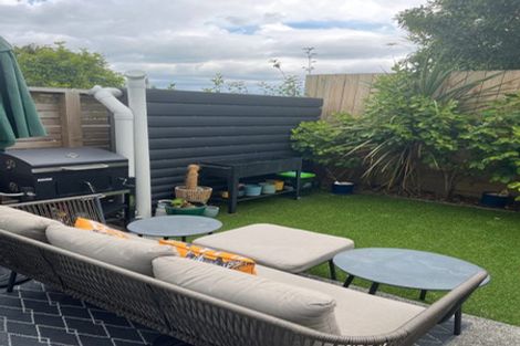 Photo of property in 5 Panoni Lane, Howick, Auckland, 2014