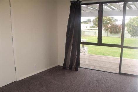 Photo of property in 12 Maadi Road, Onekawa, Napier, 4110