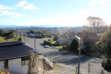 Photo of property in 12 Selwyn Street, South Hill, Oamaru, 9400