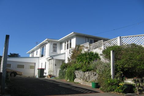 Photo of property in 42 Allen Terrace, Tawa, Wellington, 5028