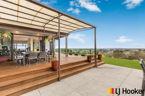 Photo of property in 39 Harry Dreadon Road, Opaheke, Papakura, 2584