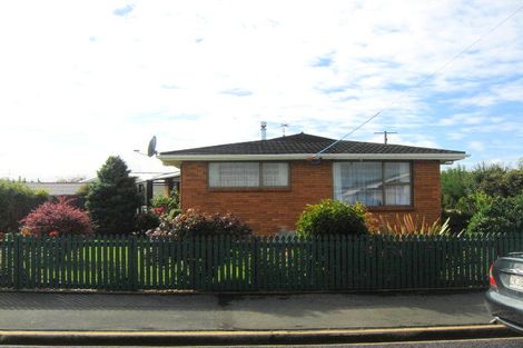 Photo of property in 51 Carlyle Road, Mosgiel, 9024