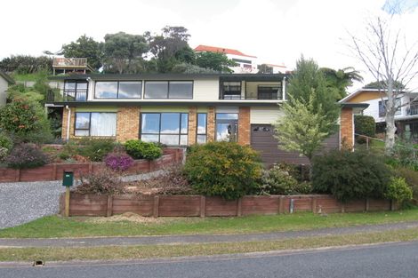 Photo of property in 213 Tukere Drive, Whangamata, 3620