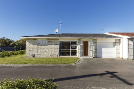 Photo of property in 1/28 Wood Street, Takaro, Palmerston North, 4410