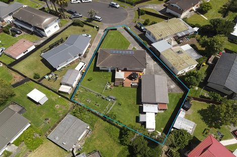Photo of property in 21 Crampton Place, Manurewa, Auckland, 2102
