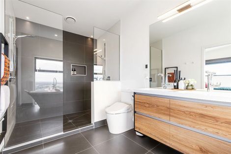 Photo of property in 170 Penruddock Rise, Westmorland, Christchurch, 8025