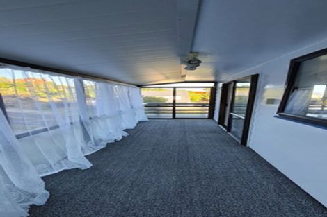 Photo of property in 61 Viewmont Drive, Harbour View, Lower Hutt, 5010