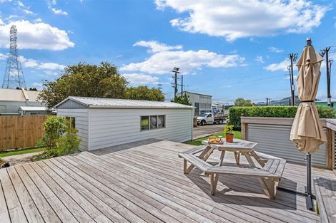 Photo of property in 42 Pukeatua Road, Maungatapere, Whangarei, 0179