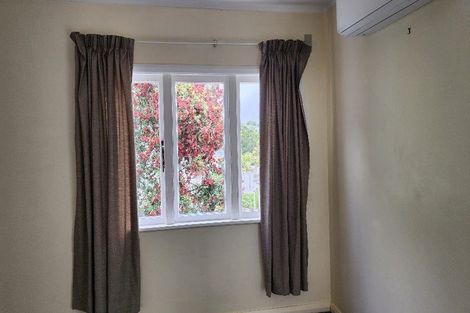 Photo of property in 1/27 Elliott Avenue, Bayview, Auckland, 0629