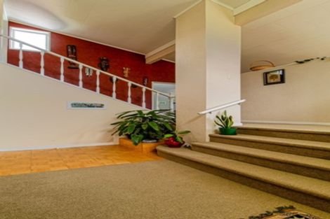 Photo of property in 25 Burns Road, Hospital Hill, Napier, 4110