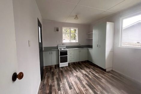 Photo of property in 31 Blueberry Grove, Timberlea, Upper Hutt, 5018