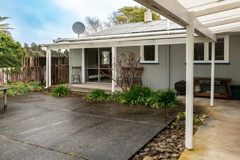 Photo of property in 1 Pitt Street, Raetihi, 4632