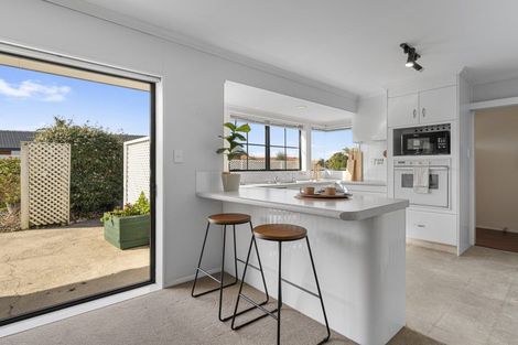 Photo of property in 6 Boronia Place, Mount Maunganui, 3116
