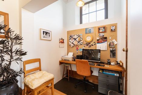 Photo of property in 247 Ravensbourne Road, Ravensbourne, Dunedin, 9022