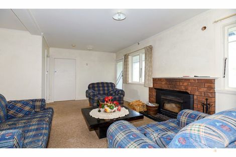 Photo of property in 3 South Terrace Road, Geraldine, 7930