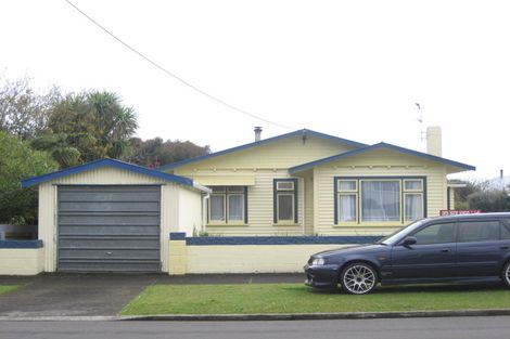 Photo of property in 10 Wicksteed Street, Vogeltown, New Plymouth, 4310