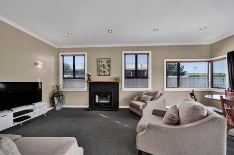 Photo of property in 33 Sanders Avenue, Westown, New Plymouth, 4310