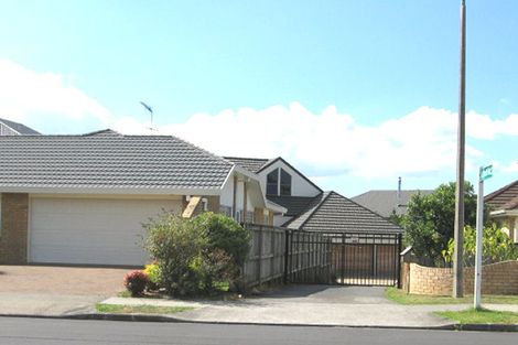 Photo of property in 35a Picasso Drive, West Harbour, Auckland, 0618