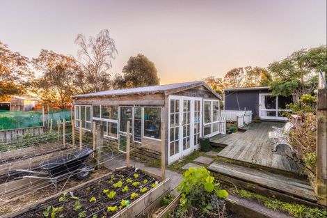 Photo of property in 96 Alexandra Street, Marton, 4710