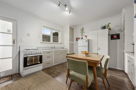 Photo of property in 2/756 Fergusson Drive, Elderslea, Upper Hutt, 5018