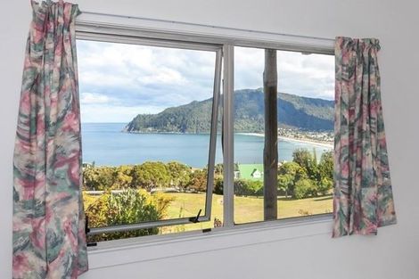 Photo of property in 240 Paku Drive, Tairua, 3508