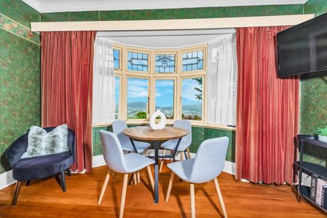 Photo of property in 56 Middleton Road, Kew, Dunedin, 9012