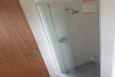 Photo of property in 3/62 Moana Avenue, One Tree Hill, Auckland, 1061