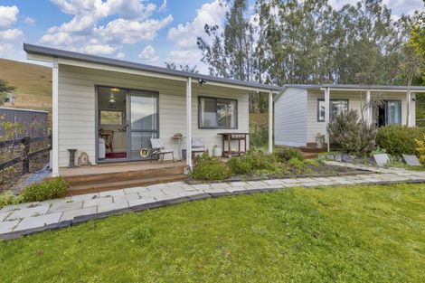 Photo of property in 69 Princes Street, Waikari, 7420