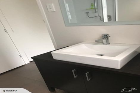 Photo of property in 6/34 Kitchener Road, Milford, Auckland, 0620