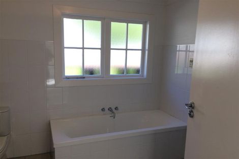 Photo of property in 281 Muritai Road, Eastbourne, Lower Hutt, 5013