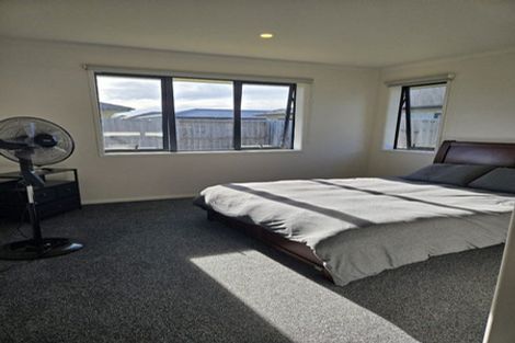 Photo of property in 9 Te Piriti Road, One Tree Point, 0118