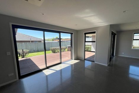 Photo of property in 10 Masters Lane, Waitara, 4320