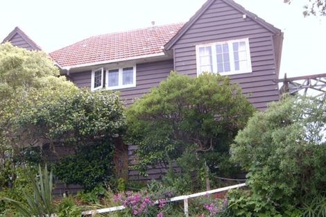 Photo of property in 66 Aurora Terrace, Kelburn, Wellington, 6012
