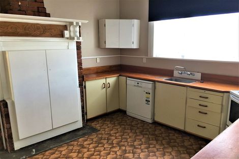 Photo of property in 64 James Street, Balclutha, 9230