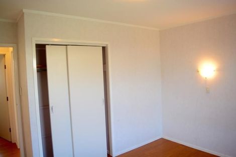 Photo of property in 1/88 Velma Road, Hillcrest, Auckland, 0627