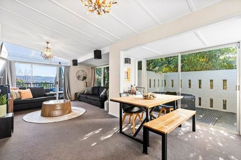 Photo of property in 102 Old Onerahi Road, Onerahi, Whangarei, 0110